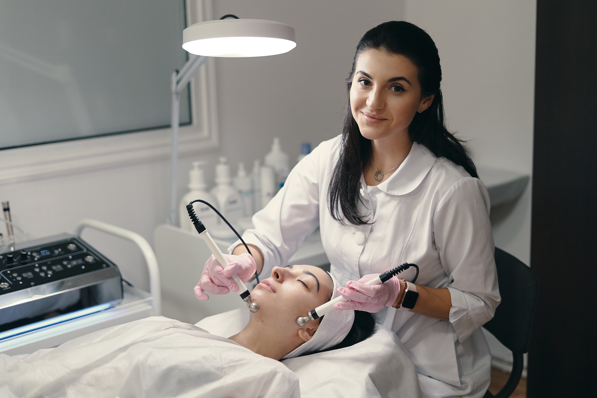 The Latest Trends in Aesthetic Treatments for 2024